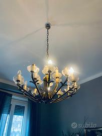 lampadario antico in ferro