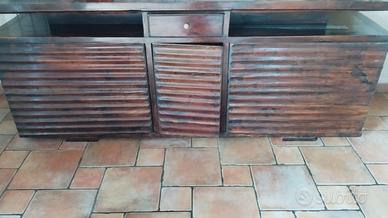 Cucina e mobile etnico, cassapanca