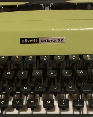 Olivetti lettera 32.