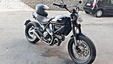 Ducati Scrambler 800 anno 2015 ribasso
