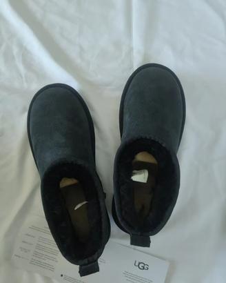 Stivali da neve UGG Mini / Nero 38