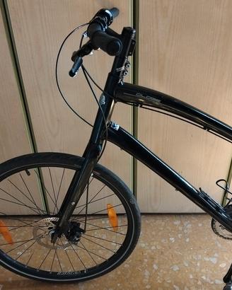 bici specialized ibrida 