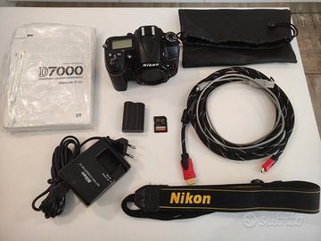 NIKON D7000