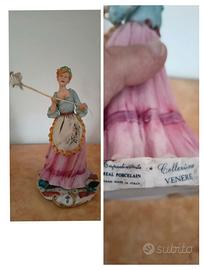 Statua porcellana di Capodimonte Venere