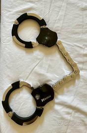 Antifurto bici/monopattino Master Lock manette