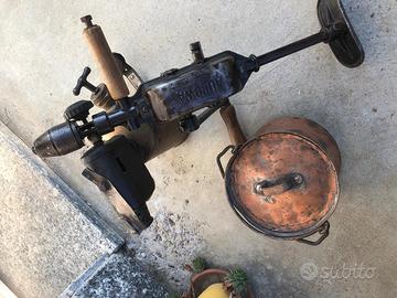 Trapano vintage più pentola rame