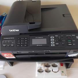 stampante a colori e fotocopiatrice