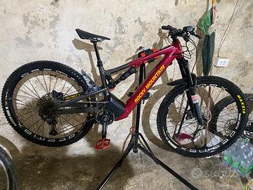E-bike mtb all mountain rocky mountain alloy30