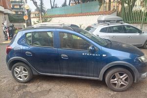 dacia Sandero GPL laureate