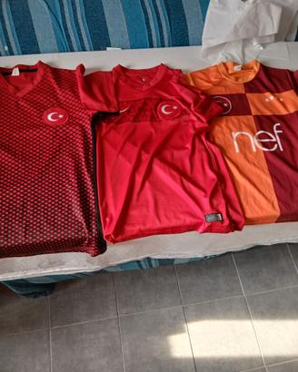 set 3 t-shirt Turchia Galatasaray taglia S-bimbo
