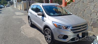 Ford Kuga 1.5 diesel 12.000 € trattabili 
