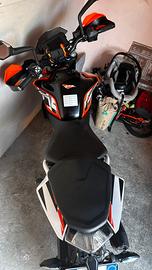 Ktm duke 390 2018