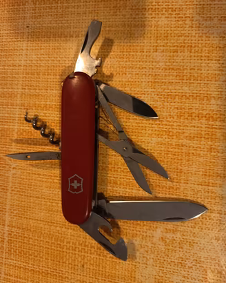 coltellino svizzero 