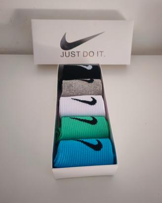 Box 5 paia di calzini Nike