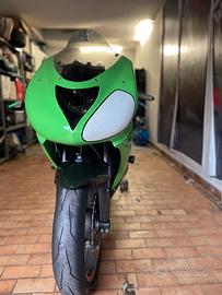 Kawasaki er6 supertwin