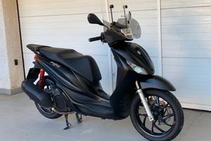 Medley 125 S  Fatturabile