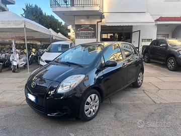 Toyota Yaris 1.4 D-4D 5 porte Sol