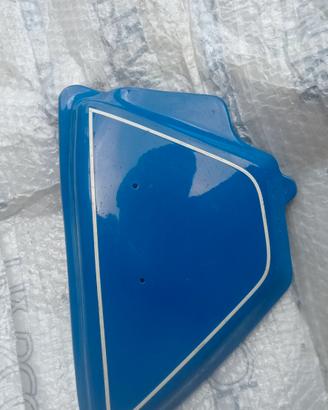 fianchetto dx suzuki gs 550 1980