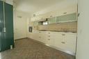 appartamento-di-135-m²-con-3-locali-e-box-auto-a-r