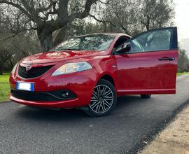 Lancia ypsilon 2019