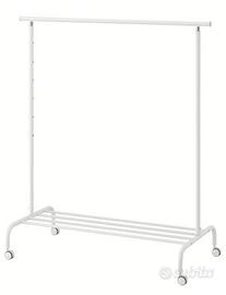  Due stend-attaccapanni ikea