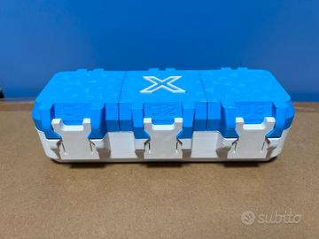 Deck Box Beyblade X Bianco e Celeste