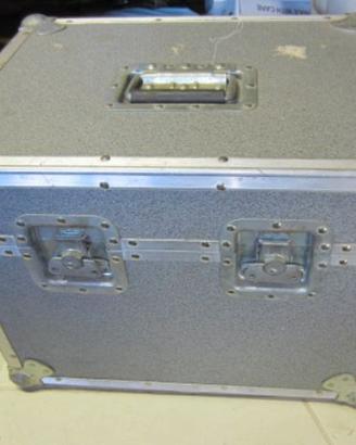 FLIGHT CASE vintage robusto ex complesso musicale