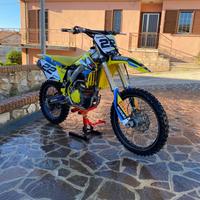 Suzuki rmz 250