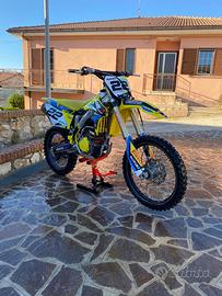 Suzuki rmz 250