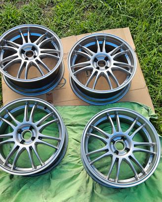 Cerchi Dotz 18 4x100 argento metallizato