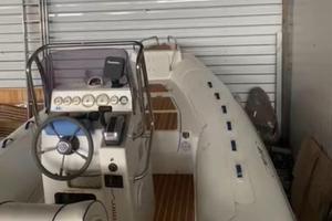 Gommone 748 restyling 2026 novamares