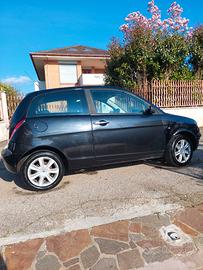 Lancia ypsilon 1.3 multijet