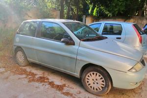 Lancia y
