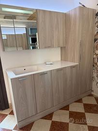 MOBILE BAGNO CON PORTALAVATRICE