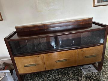 Credenza