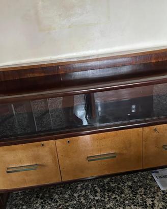 Credenza
