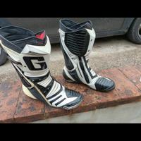 gaerne stivali moto gp1