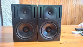 Genelec 1030A  			
