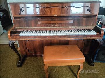 Pianoforte verticale Doina
