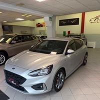 Ford Focus 1.0 EcoBoost Hybrid 155 CV 5p. ST-Line 