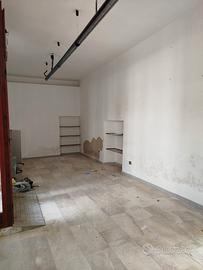 Locale commerciale soleminis