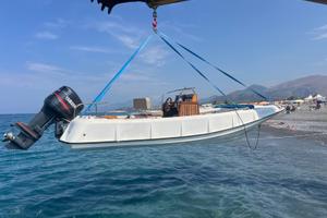 Boston Whaler 21 outrage