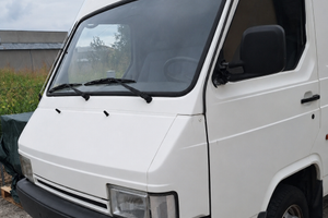 Nissan Trade Tetto Alto