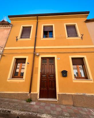 Casa indipendente su due livelli