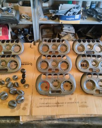 I mostrina del cruscotto nuda multipla 1e2serie