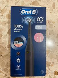 Spazzolino elettrico oralB Io Serie 2