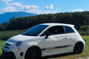 Abarth 595 Competizione