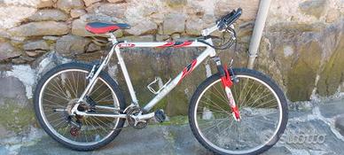 bicicletta Bullock
