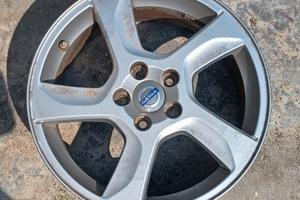 cerchi lega 17 volvo s60