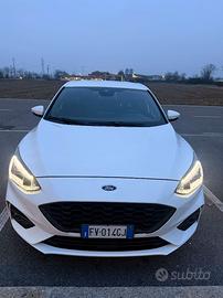 Ford focus 1.0 ecoboost 125cv DISTRIBUZIONE A CATE